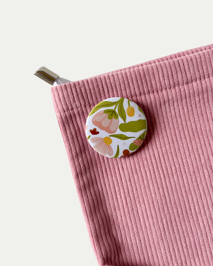 BloomFly Button Pin